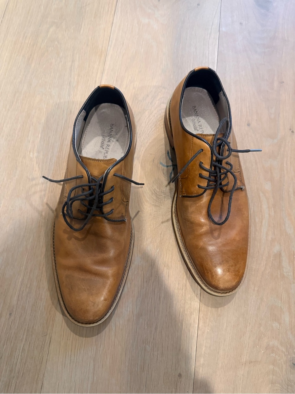 Banana Republic Men's Cognac Brown Leather Derby Oxfords